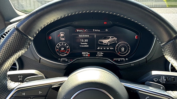 Audi TT 13 of 16