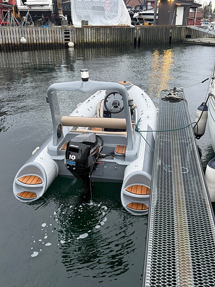 Rib 390 2 of 7