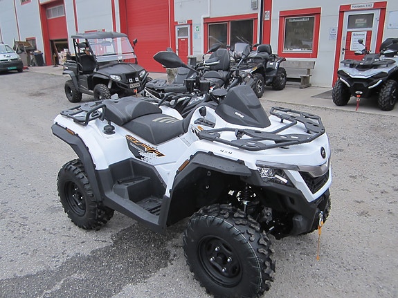 QJ Motor 600 T Elite 2 of 8