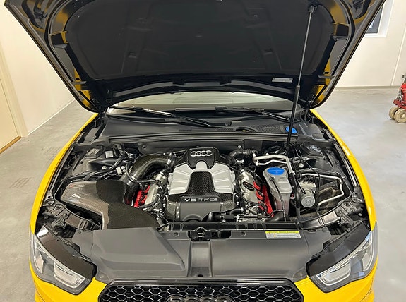 Audi S5 8 of 15