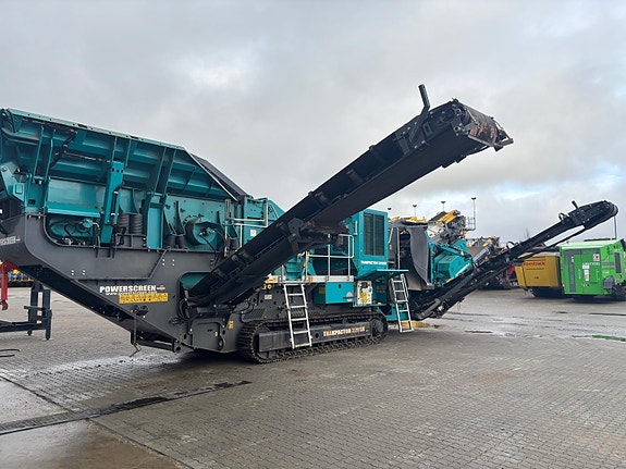 Powerscreen Trakpactor 320SR