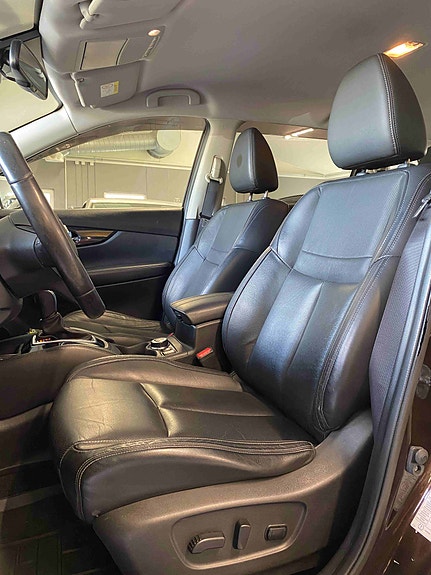 Nissan X-Trail 9 of 25