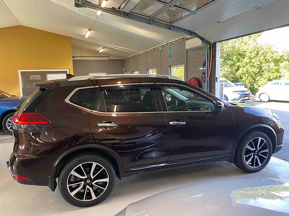 Nissan X-Trail 8 of 25