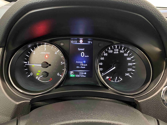 Nissan X-Trail 14 of 25