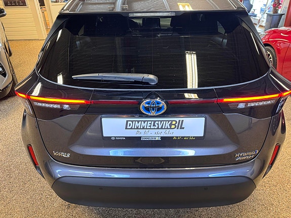 Toyota Yaris Cross 5 of 30