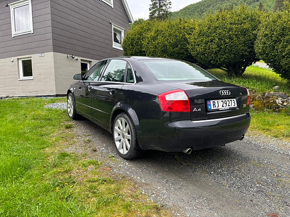 Audi A4 2 of 18