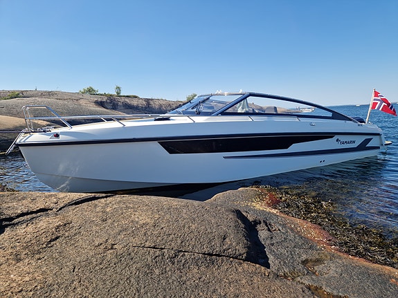 Topputstyrt Yamarin DC88 Premium med YAMAHA 375 HK XTO V8 2 of 5