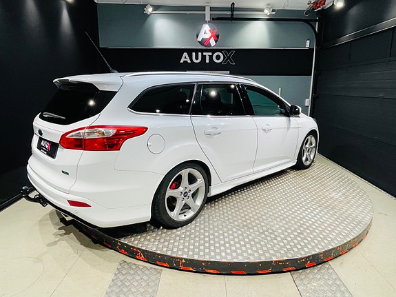 Ford Focus 17 of 30
