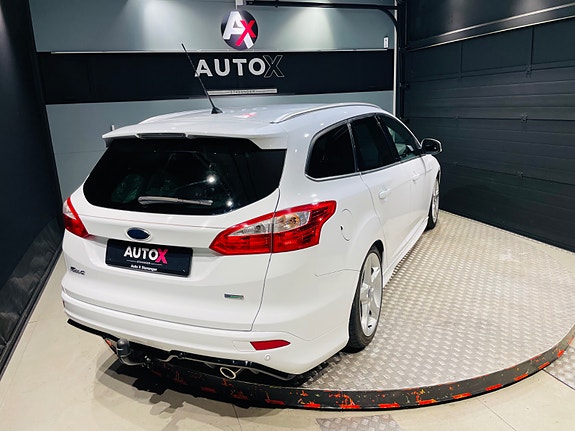 Ford Focus 14 of 30