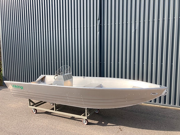 Viking 440 med styrekonsoll 9 of 23