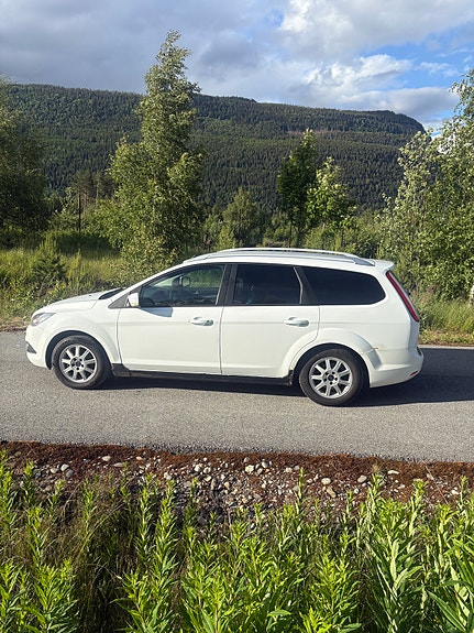 Ford Focus 4 of 16