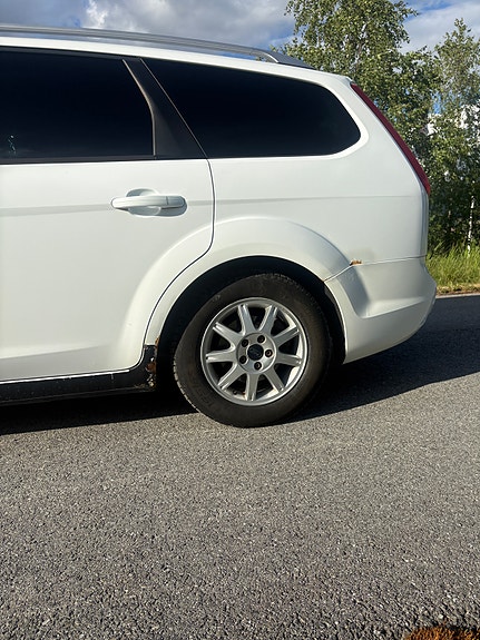 Ford Focus 6 of 16