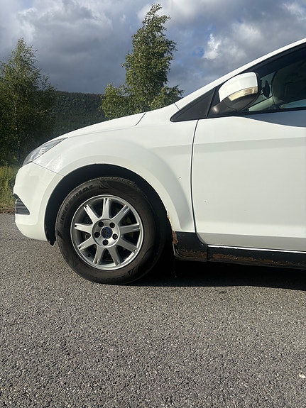 Ford Focus 5 of 16