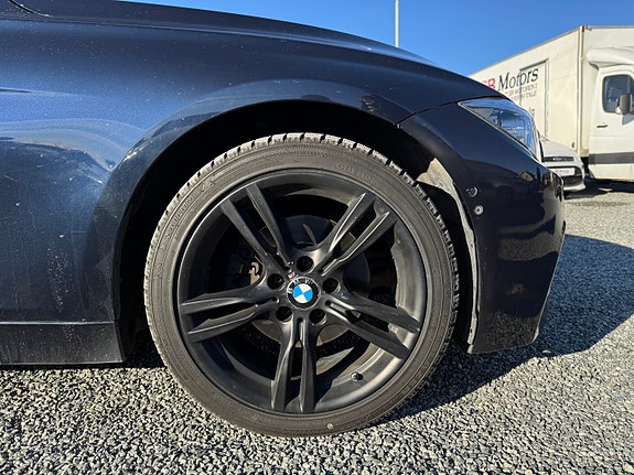 BMW 3-Serie 11 of 30