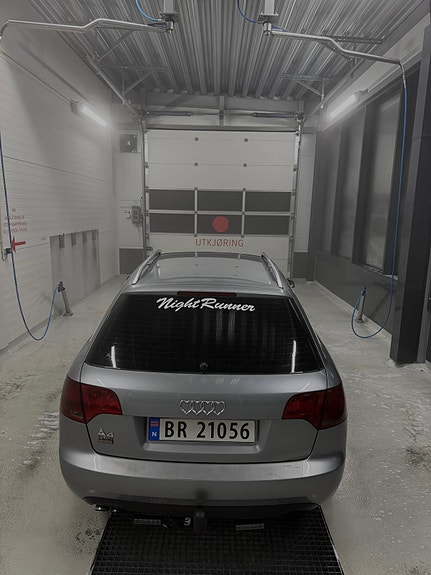 Audi A4 5 of 12