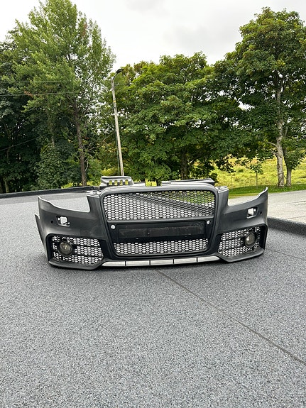 Audi A4 8 of 12