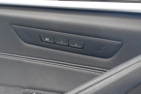 BMW 530e 28 of 29