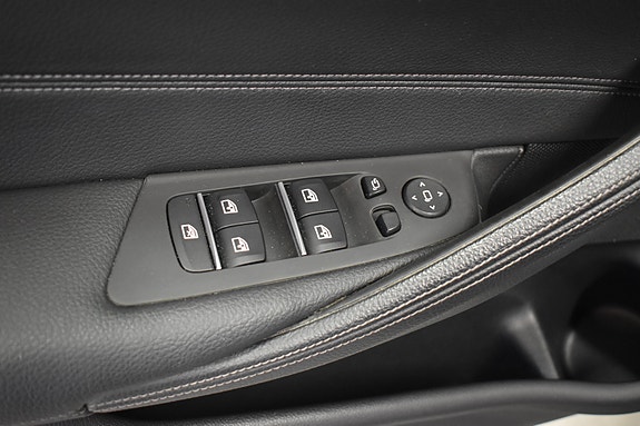 BMW 530e 17 of 29