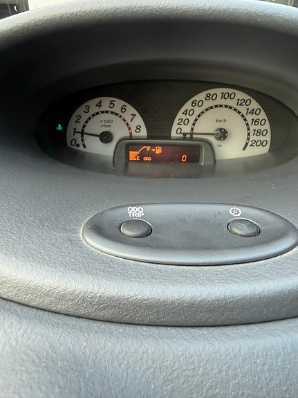 Toyota Yaris 10 of 14