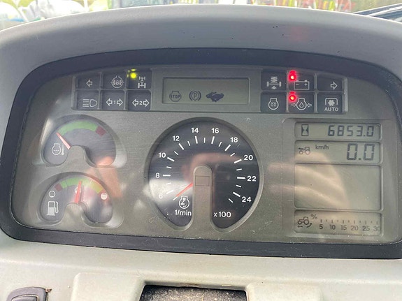Deutz Fahr Agrotron K410, 4 NYE DEKK 24 of 29
