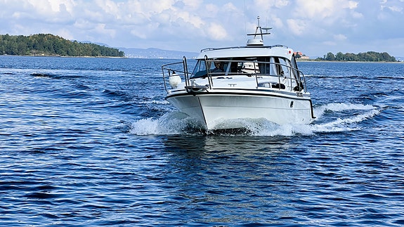 SALG PÅGÅR: Saga 325 -  Strak Aksling - Autopilot: GI BUD 12 of 30