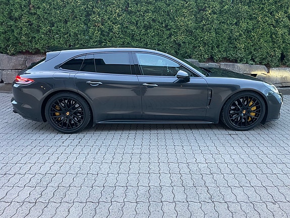 Porsche Panamera 15 of 22