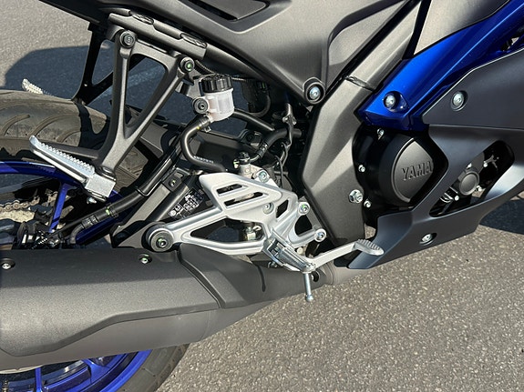 Yamaha YZF-R125 13 of 30