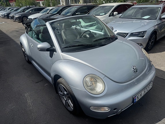 Volkswagen Beetle 4 of 5