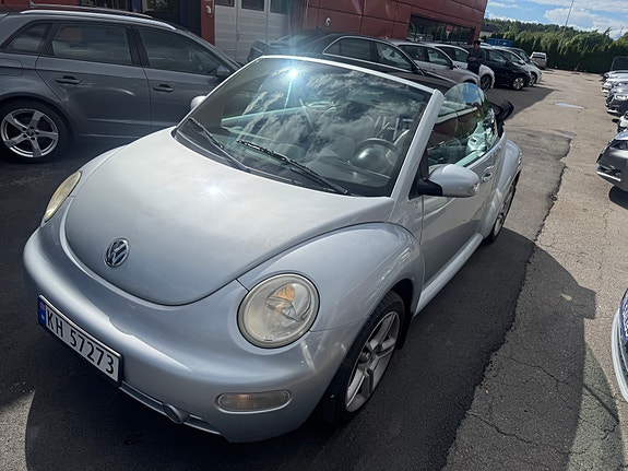 Volkswagen Beetle 3 of 5