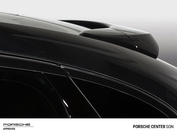 Porsche Cayenne Coupe 18 of 30