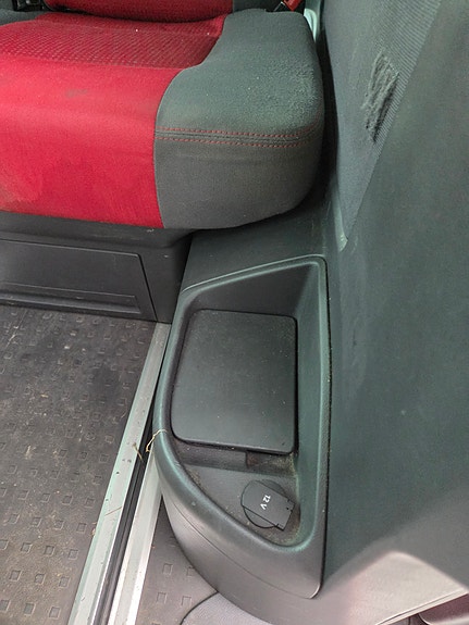 Volkswagen Multivan 12 of 16