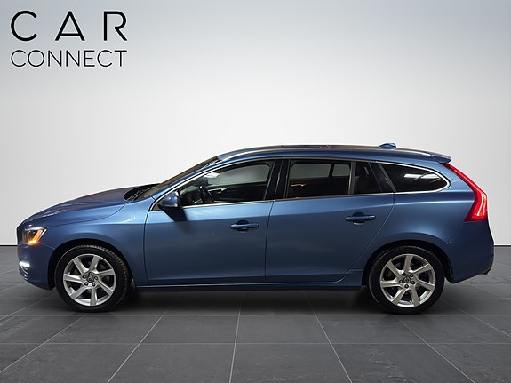 Volvo V60 10 of 30