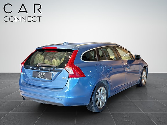 Volvo V60 20 of 30