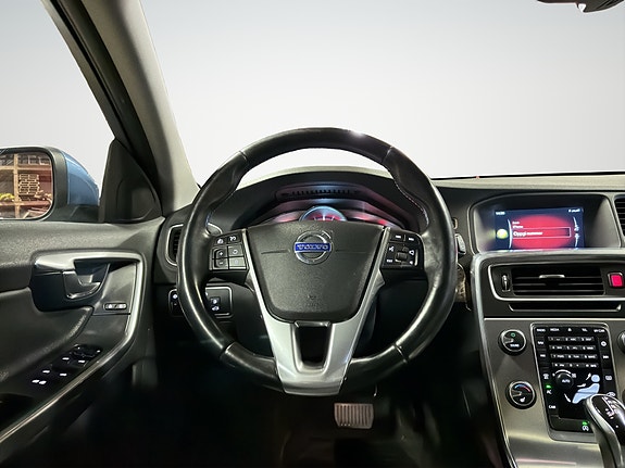 Volvo V60 26 of 30