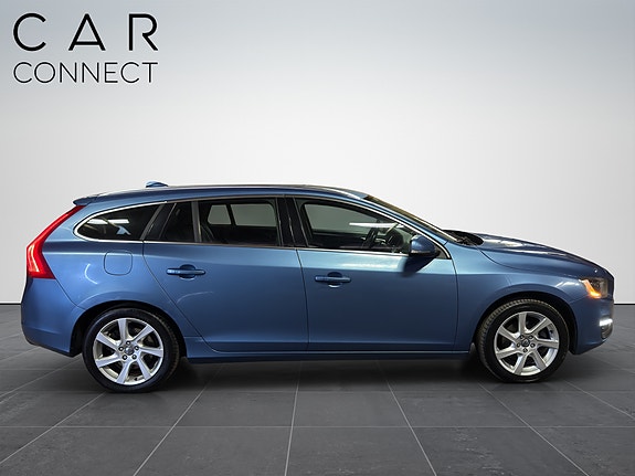 Volvo V60 12 of 30