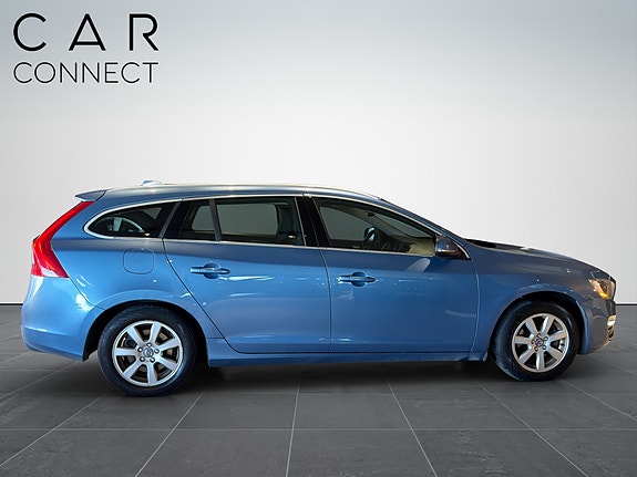 Volvo V60 21 of 30
