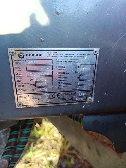 Neuson 1001 8 of 8