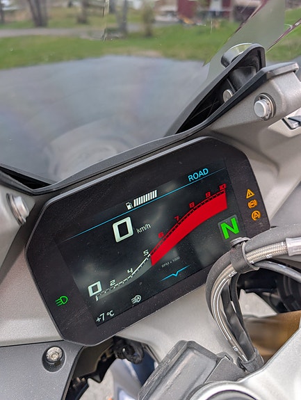 BMW R1250RS 6 of 13