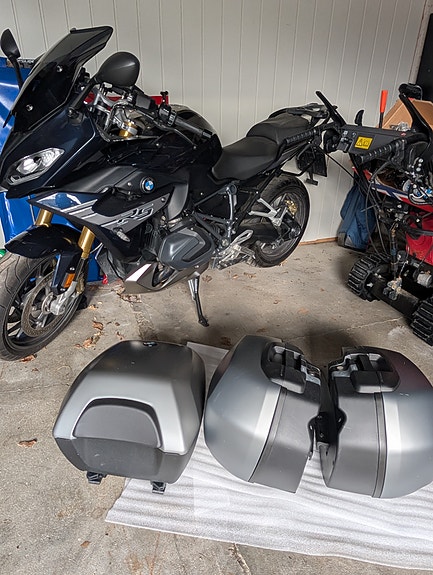 BMW R1250RS 13 of 13