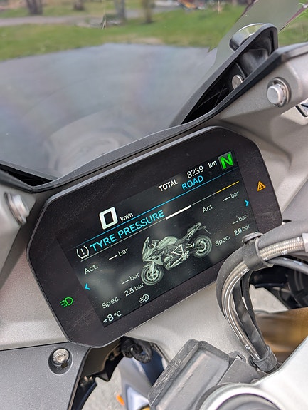 BMW R1250RS 11 of 13