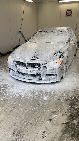 BMW 320d 5 of 30