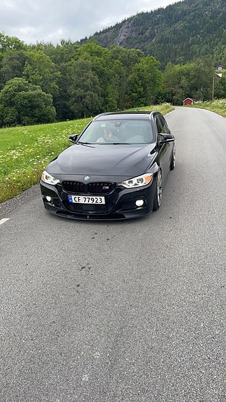 BMW 320d 8 of 30