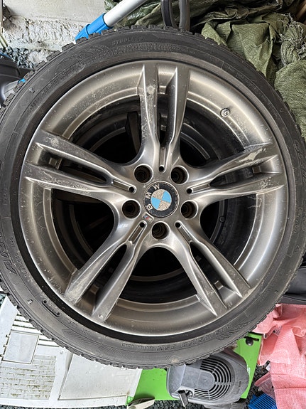 BMW 320d 28 of 30