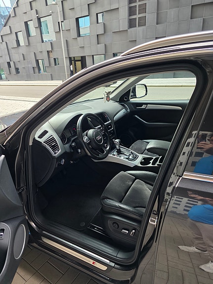 Audi Q5 12 of 21