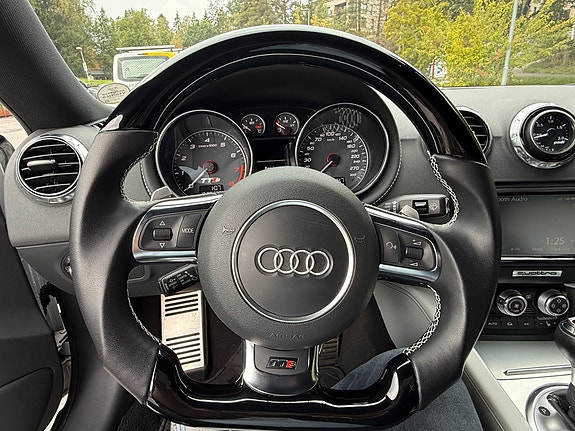 Audi TT 13 of 27