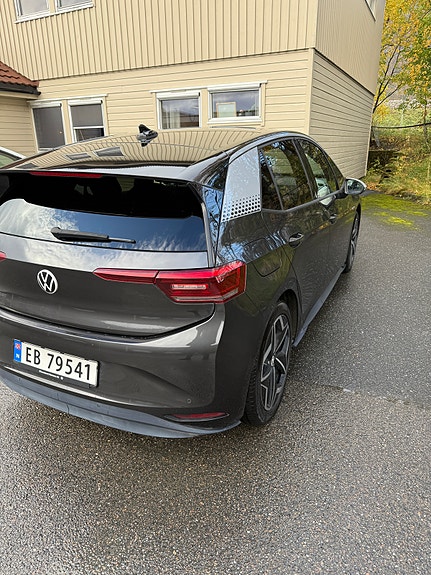 Volkswagen ID.3 4 of 13