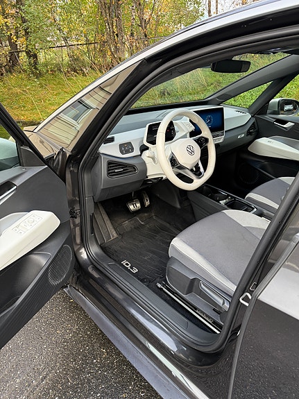 Volkswagen ID.3 7 of 13