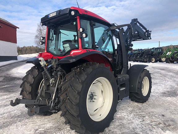 Valtra G105Hi-tech 2022, kr 949 000,-
