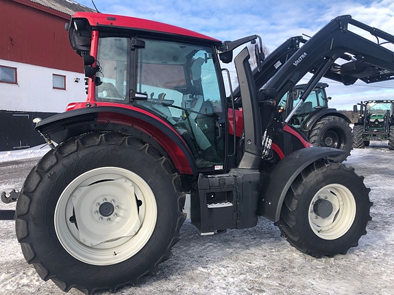 Valtra G105Hi-tech 2022, kr 949 000,-