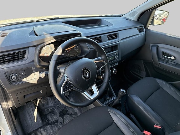 Renault Express 8 of 14